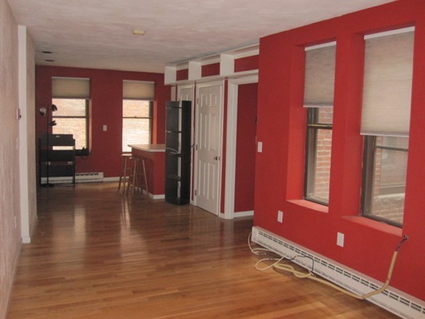 8 Battery Street, Unit 3 Boston, MA 02109 - Photo 2 of 6