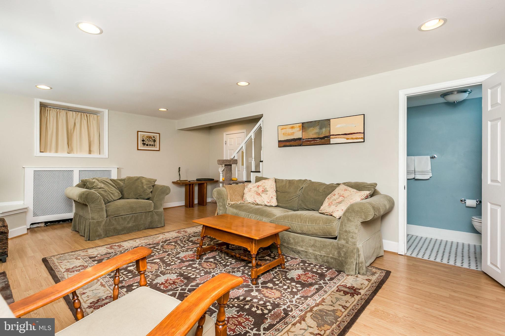 5402 Springlake Way Baltimore, MD 21212 - Photo 27 of 39