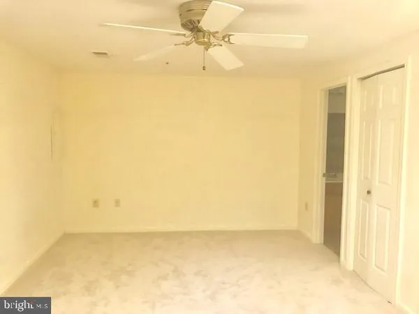 $2,750 | 6847 Malton Court, Centreville, VA 20121