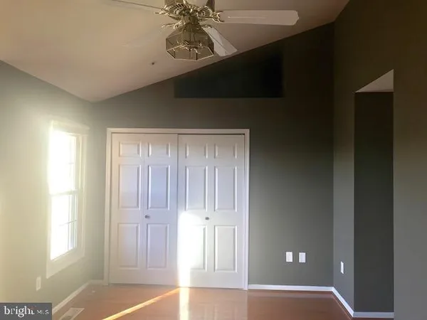 $2,750 | 6847 Malton Court, Centreville, VA 20121