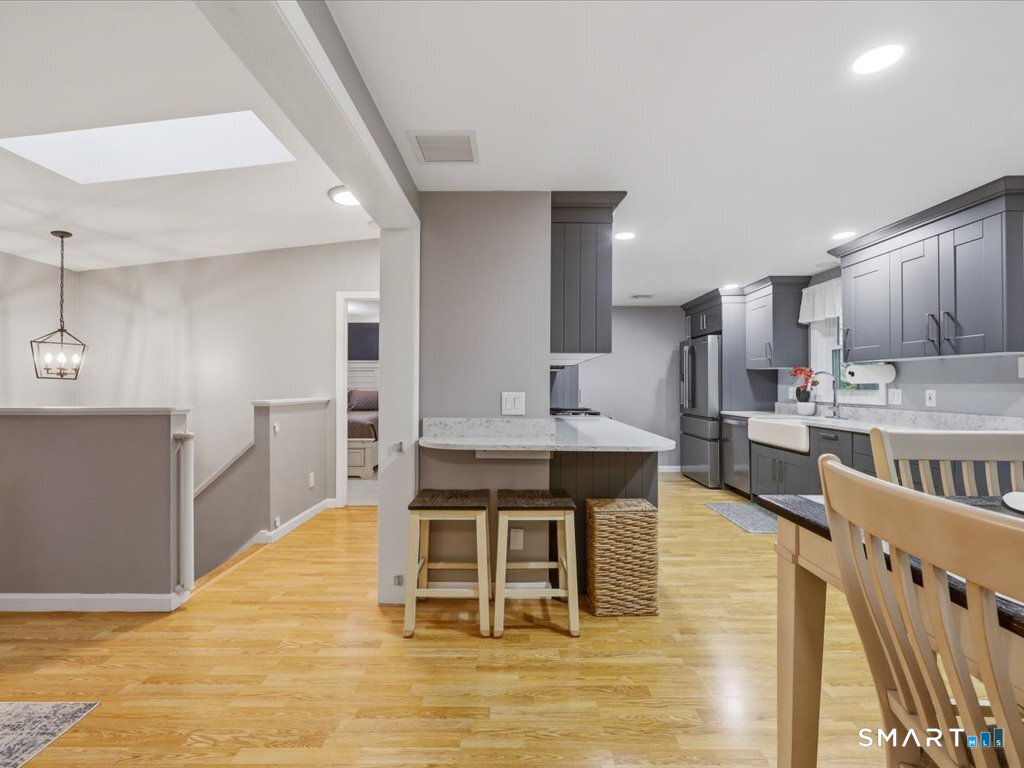 161 Deerfield Ridge Drive Groton, CT 06355 - Photo 12 of 37