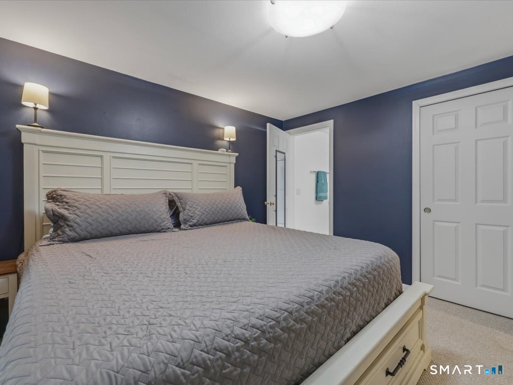 161 Deerfield Ridge Drive Groton, CT 06355 - Photo 26 of 37