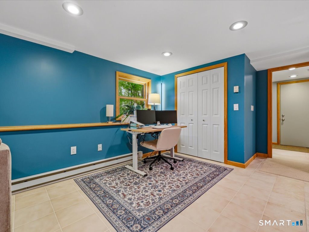 161 Deerfield Ridge Drive Groton, CT 06355 - Photo 32 of 37
