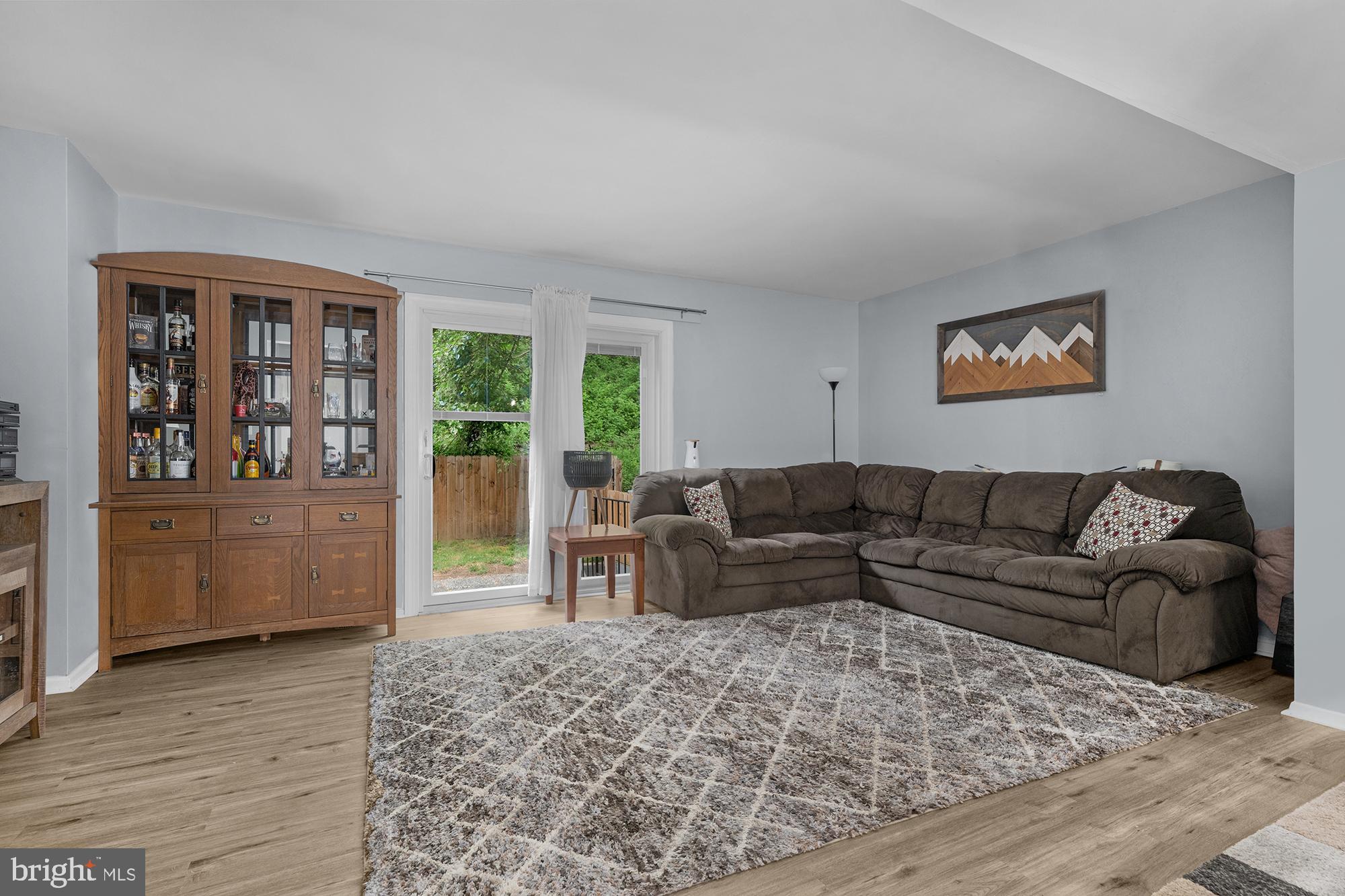 9238 Bellbeck Road Parkville, MD 21234 - Photo 5 of 29