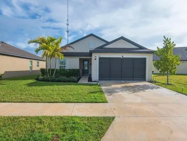 $2,400 | 5318 Imagination Drive, Fort Pierce, FL 34947