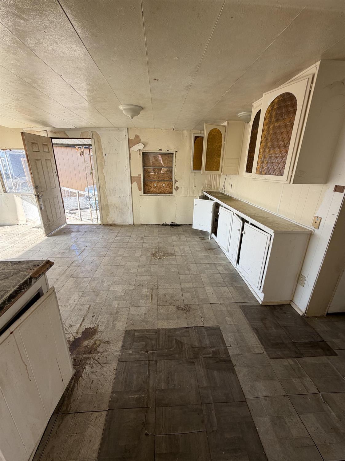 801 Schipper Street, Unit 86 Arvin, CA 93203 - Photo 4 of 4