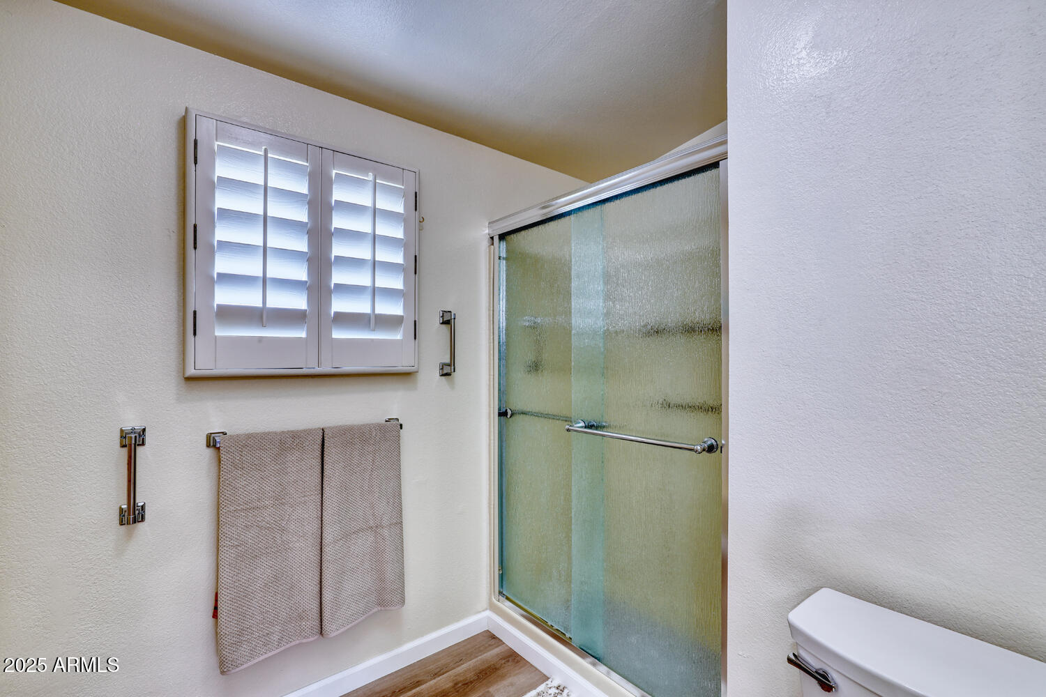 3901 East Pinnacle Peak Road, Unit 339 Phoenix, AZ 85050 - Photo 15 of 21 Primary Bathroom