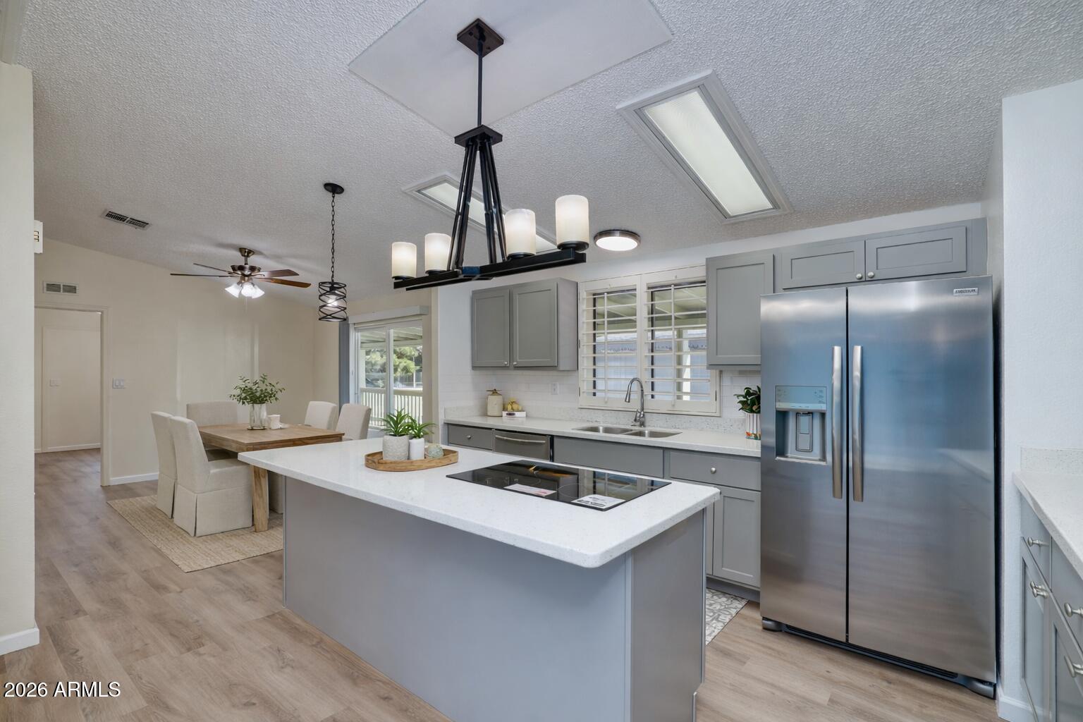 3901 East Pinnacle Peak Road, Unit 339 Phoenix, AZ 85050 - Photo 6 of 21 Kitchen