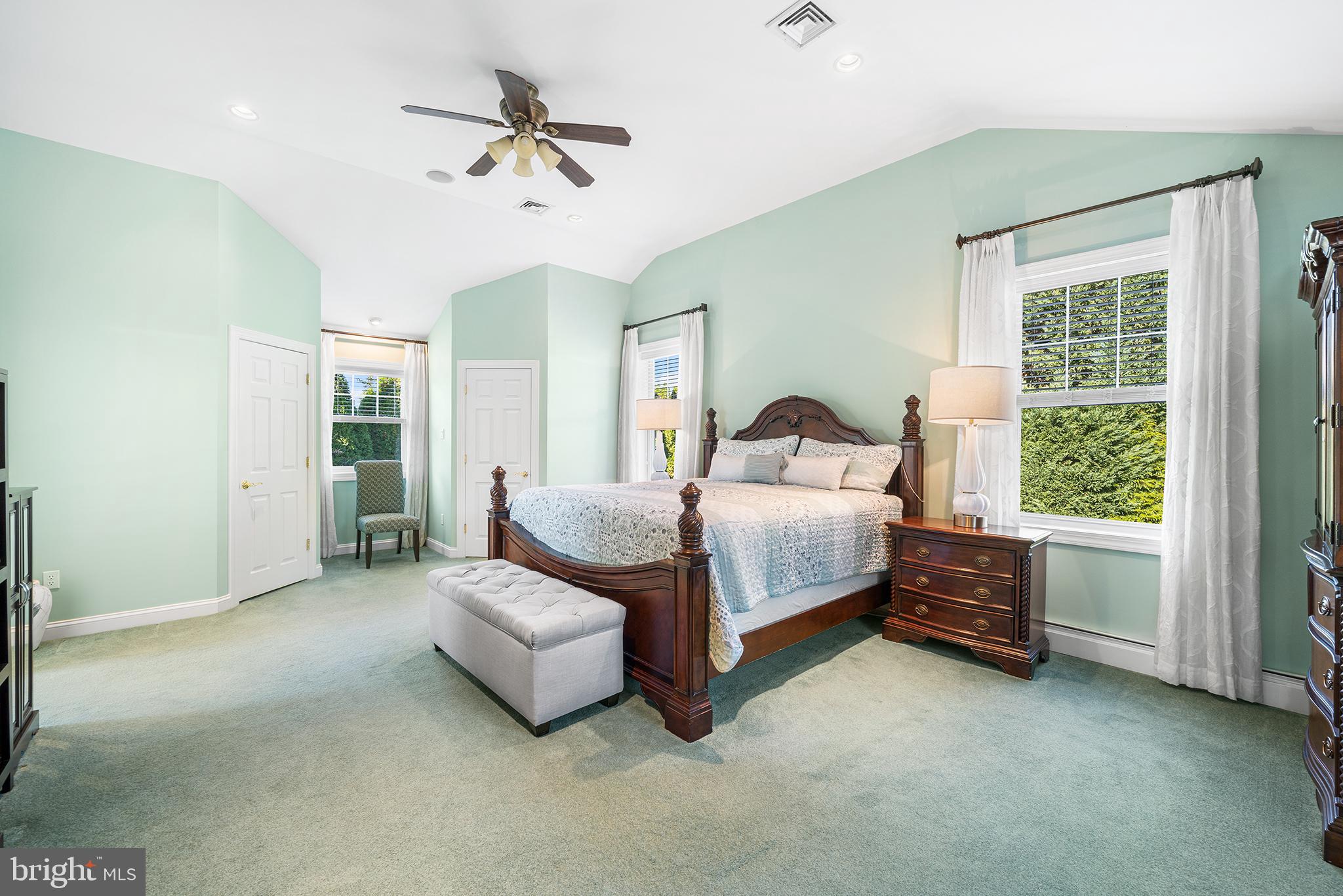 524 Sagamore Road Havertown, PA 19083 - Photo 28 of 43 a bedroom with a bed and a table