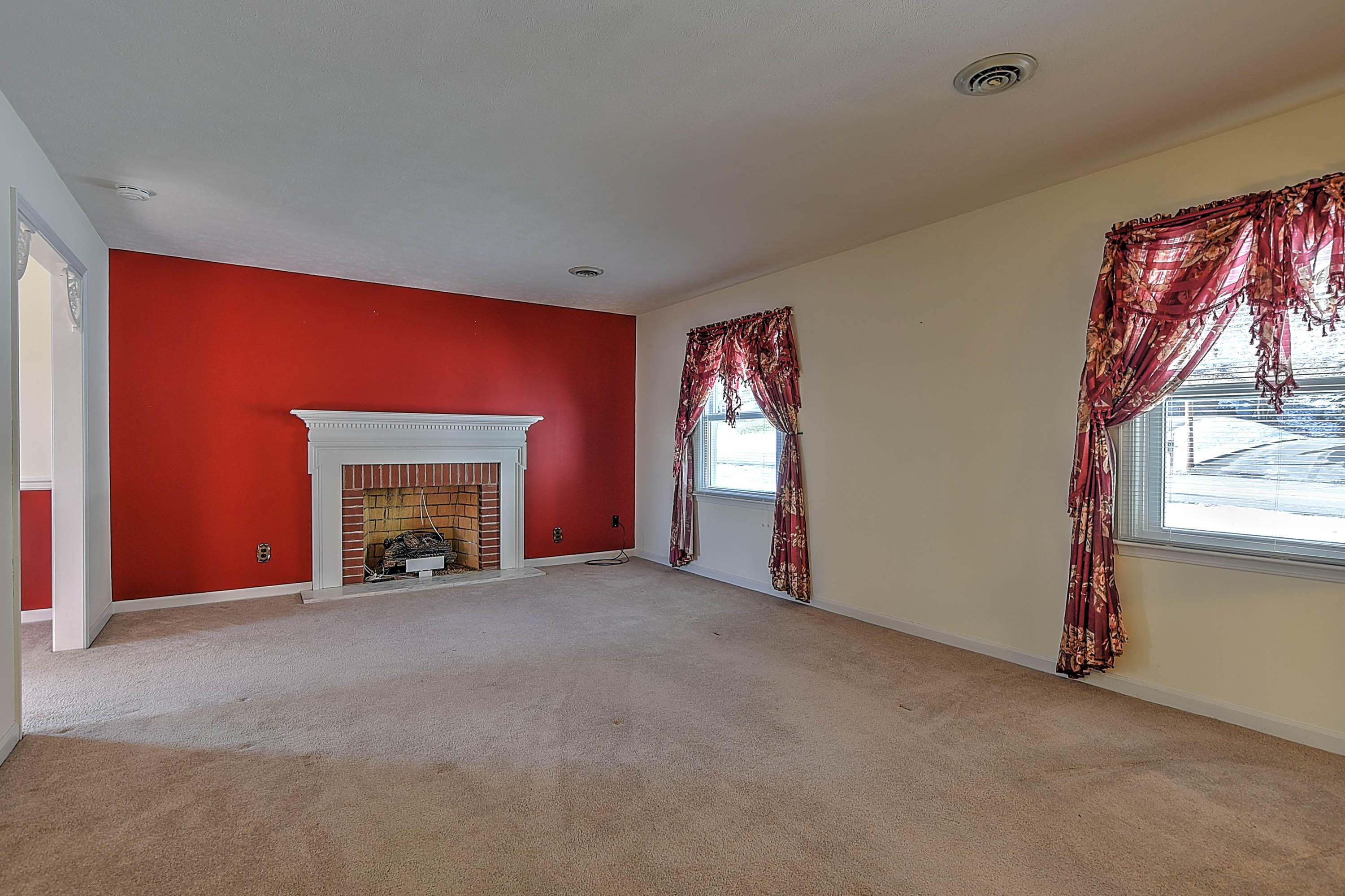 701 Foothills Road Kingsport, TN 37663 - Photo 2 of 36 Foothills-4