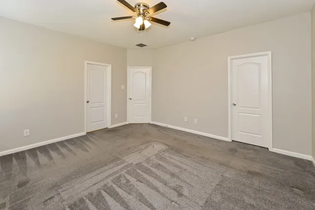 $2,070 | 5139 Castle Discordia Street, Katy, TX 77493