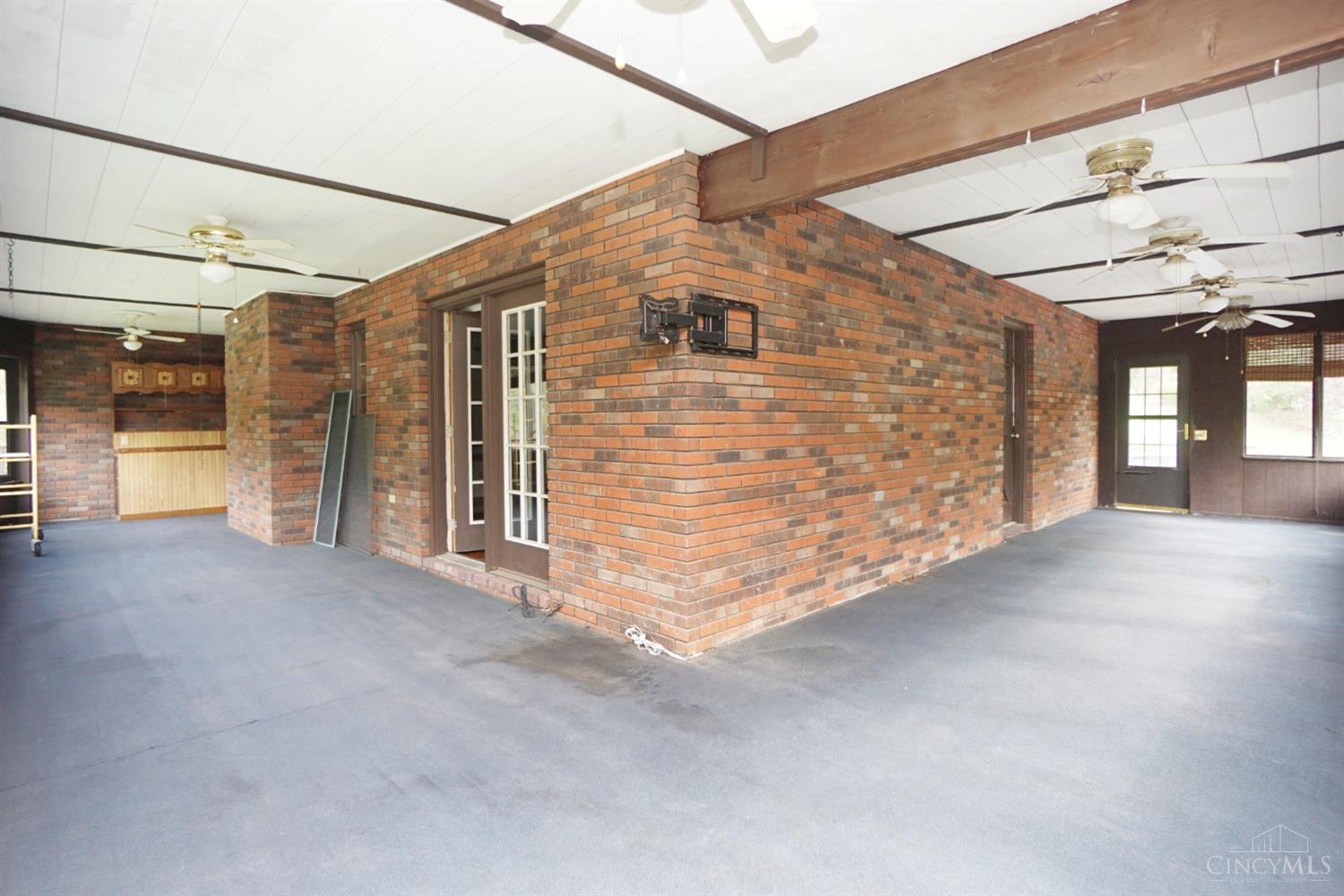 4628 Raeann Drive Cincinnati, OH 45252 - Photo 37 of 41 Gallery Image 37
