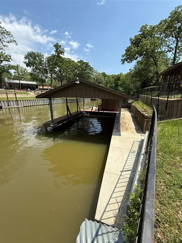 $419,900 | 132 Shady Shores Drive, Mabank, TX 75156