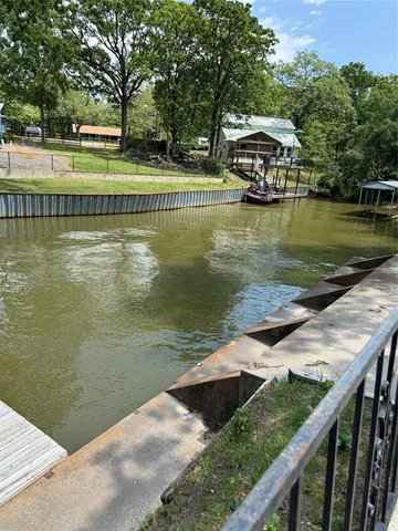 $419,900 | 132 Shady Shores Drive, Mabank, TX 75156