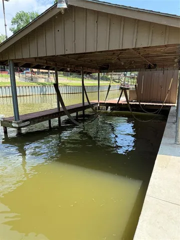 $419,900 | 132 Shady Shores Drive, Mabank, TX 75156