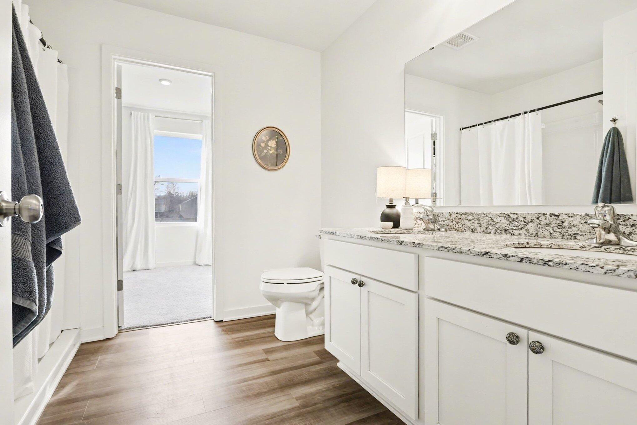 596 Waters Way Watervliet, MI 49098 - Photo 19 of 32 Primary Suite