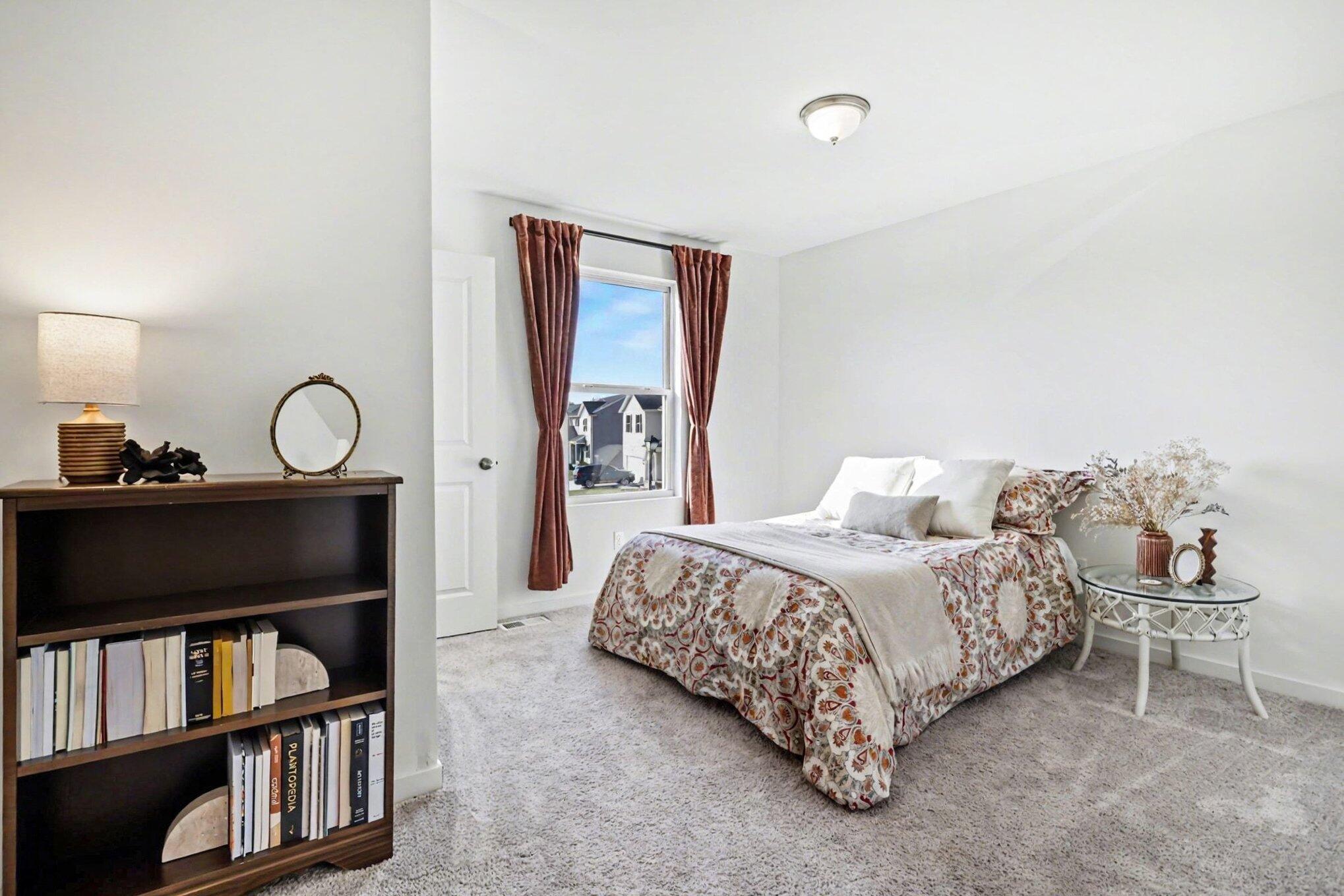 596 Waters Way Watervliet, MI 49098 - Photo 23 of 32 Bedroom #2