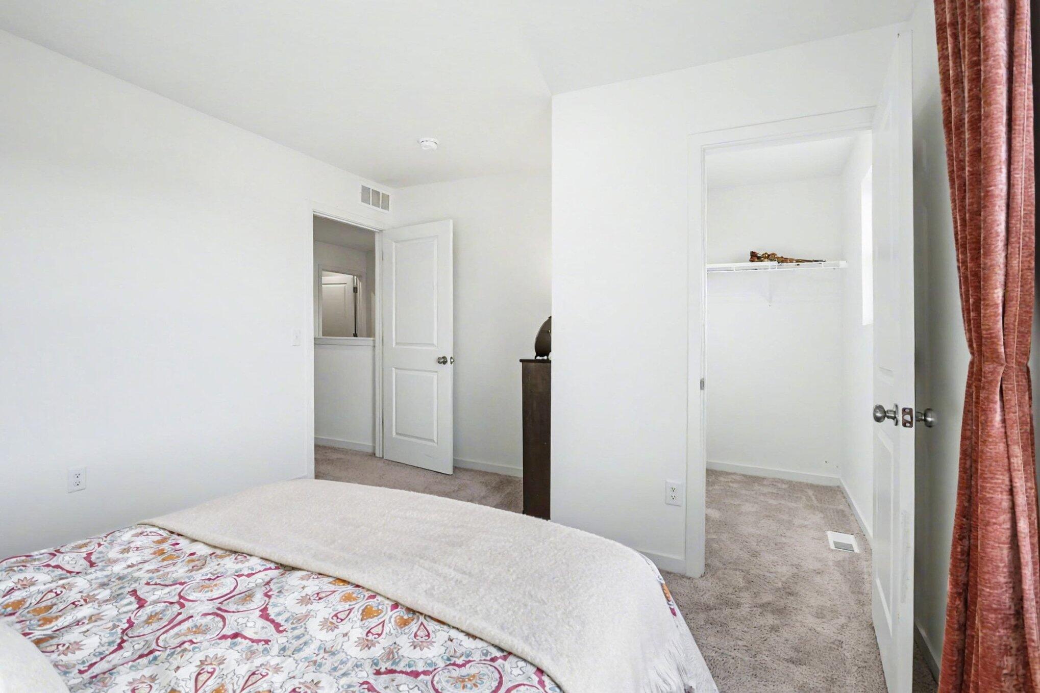 596 Waters Way Watervliet, MI 49098 - Photo 24 of 32 Bedroom #2