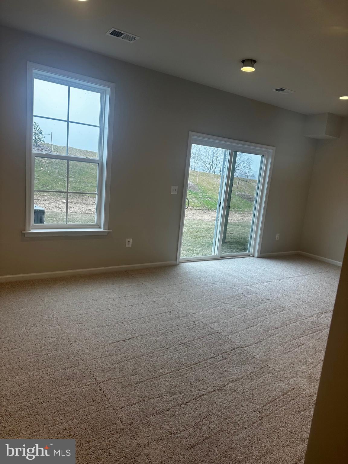 1098 Overlook Loop Laurel, MD 20707 - Photo 6 of 23