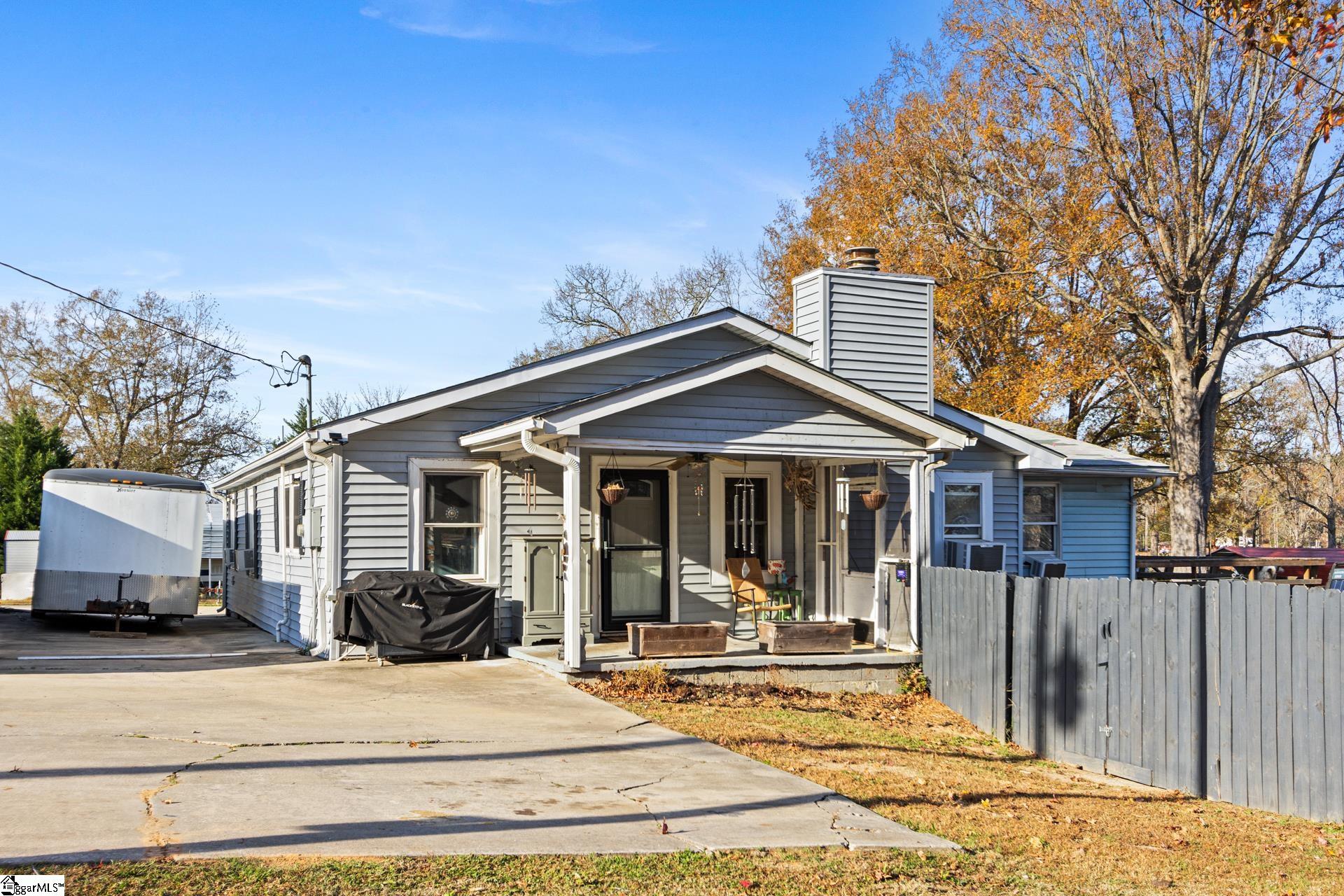 186 Relax Street Waterloo, SC 29384 - Photo 6 of 47
