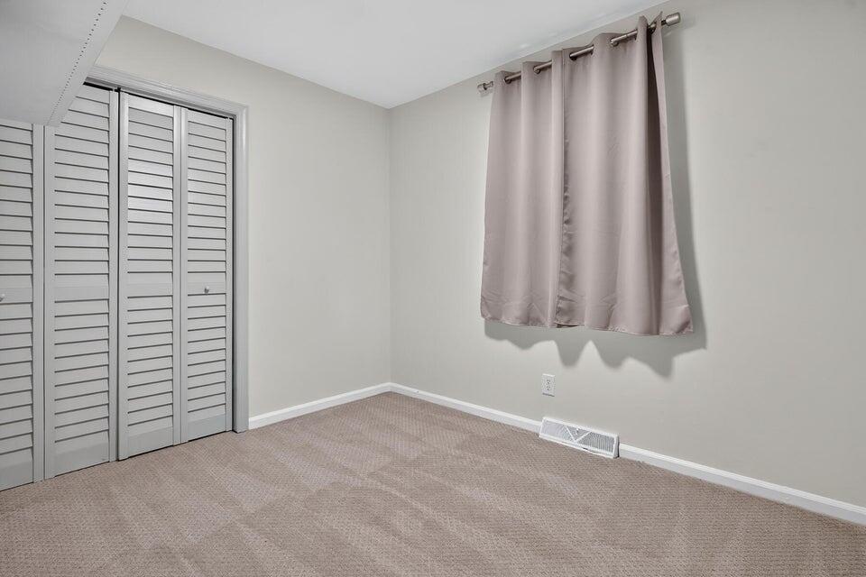 504 West Butternut Road Summerville, SC 29483 - Photo 27 of 47 Bedroom #3