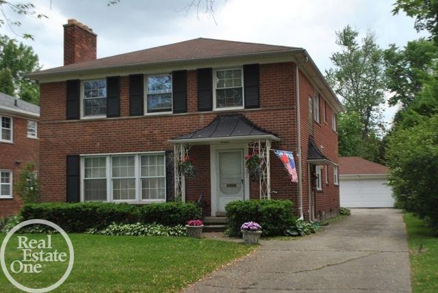 817 Harcourt Road Grosse Pointe Park, MI 48230 - Photo 1 of 1
