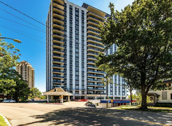 $385,000 | 2200 Victory Parkway, Unit 1907, Cincinnati, OH 45206