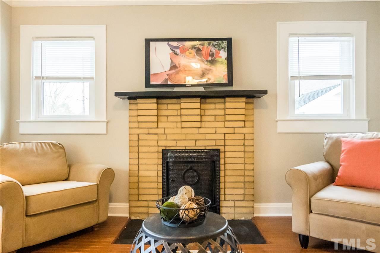 2532 Ross Road Durham, NC 27703 - Photo 3 of 30