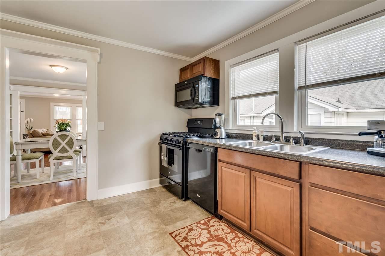 2532 Ross Road Durham, NC 27703 - Photo 8 of 30