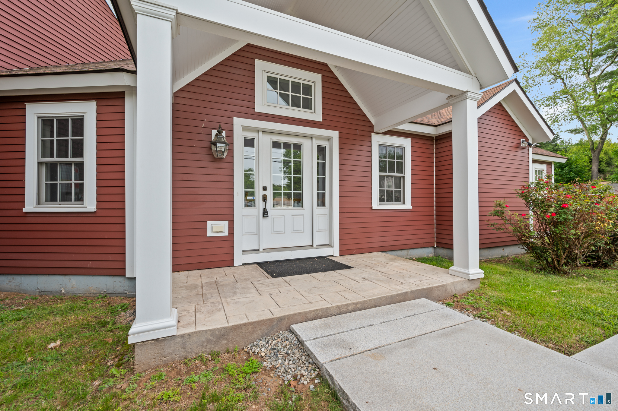 539 Hopewell Road Glastonbury, CT 06033 - Photo 6 of 38