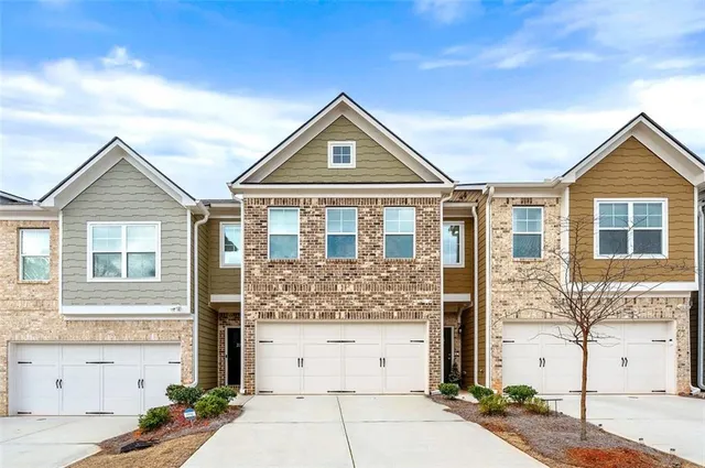 $299,000 | 2230 Mulsanne Drive, Lithonia, GA 30058