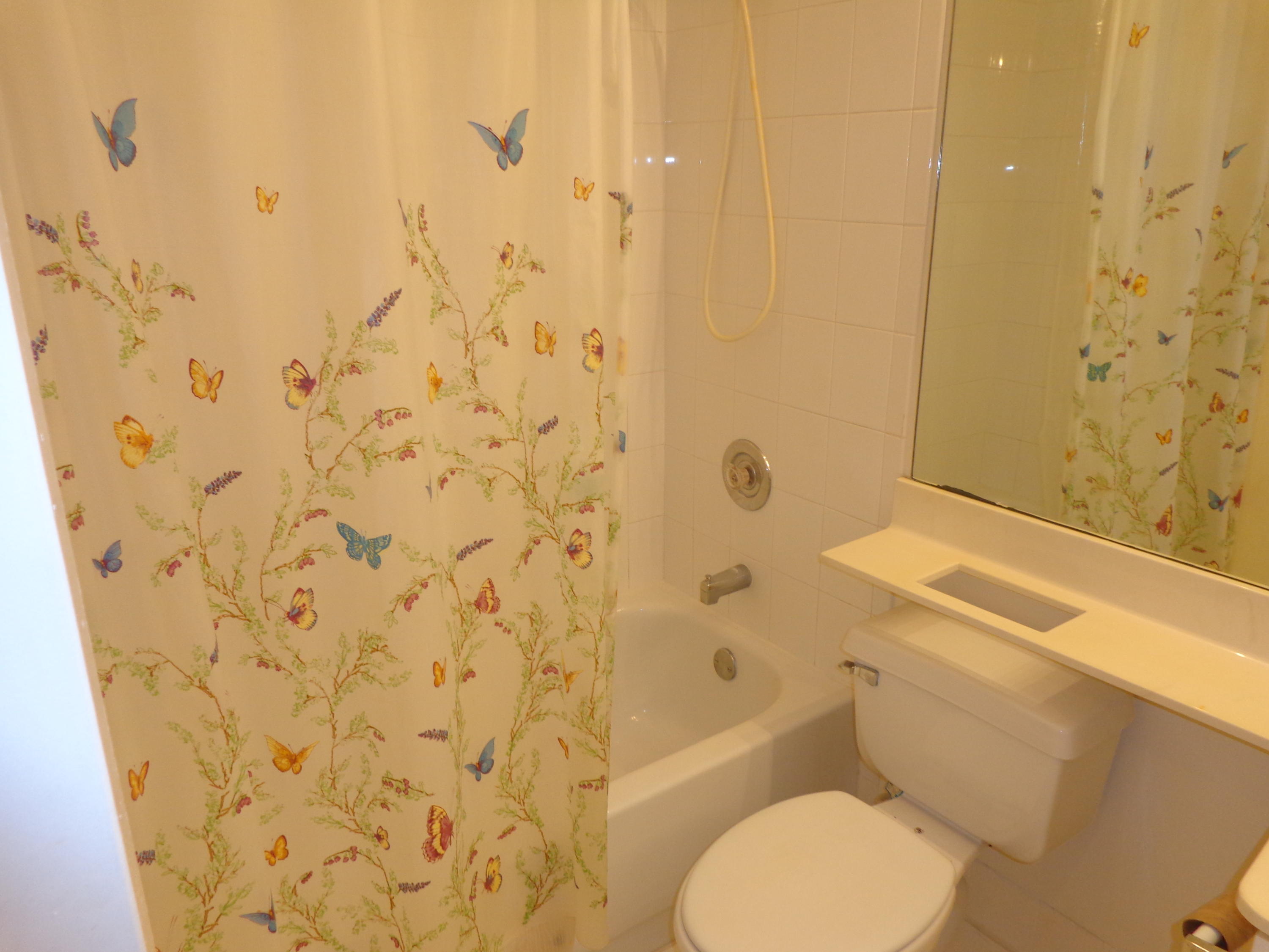 440 Northwest 67th Street, Unit H208 Boca Raton, FL 33487 - Photo 11 of 21 DSC00361