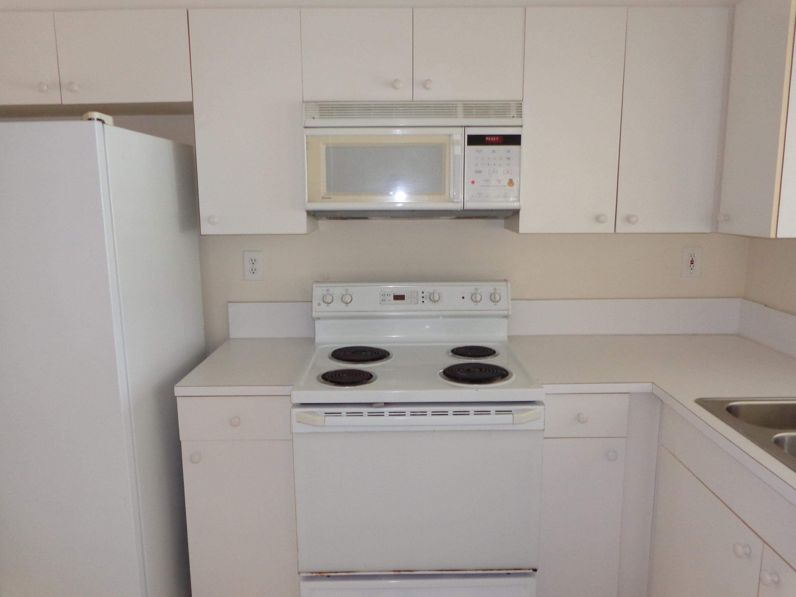 440 Northwest 67th Street, Unit H208 Boca Raton, FL 33487 - Photo 3 of 21 DSC00340
