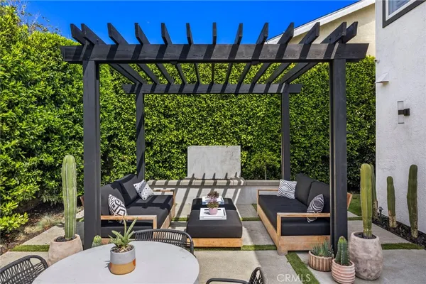 $2,799,900 | 2705 Starbird Drive, Costa Mesa, CA 92626