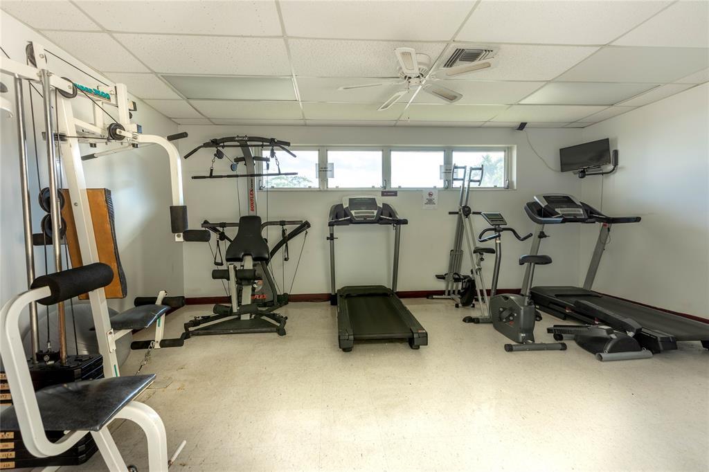 5300 Washington Street, Unit E208 Hollywood, FL 33021 - Photo 47 of 52 7