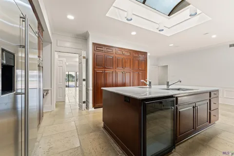 $1,195,000 | 14 Stone's Throw Drive, Baton Rouge, LA 70809