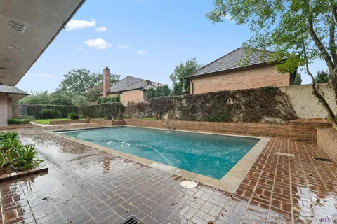 $1,195,000 | 14 Stone's Throw Drive, Baton Rouge, LA 70809