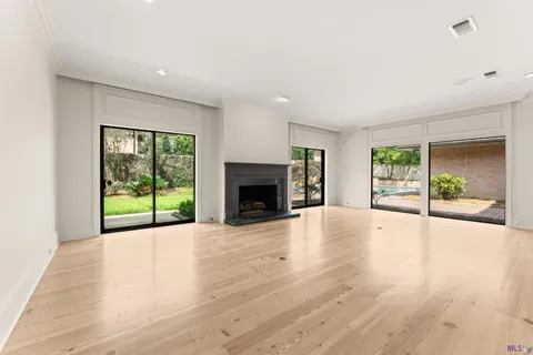 $1,195,000 | 14 Stone's Throw Drive, Baton Rouge, LA 70809