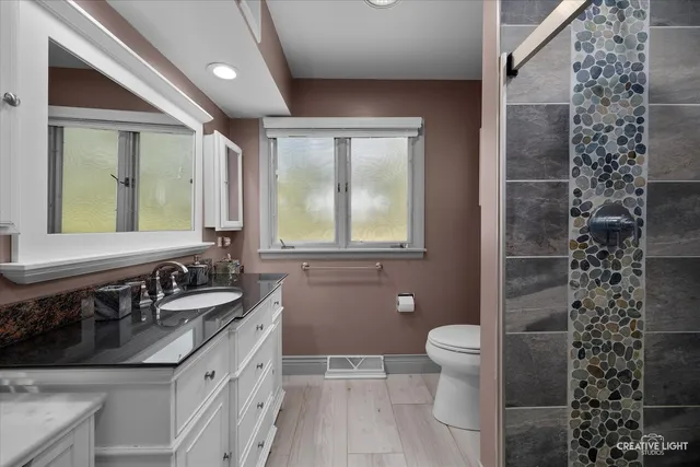 $469,900 | 1002 Bruce Drive, Elgin, IL 60120