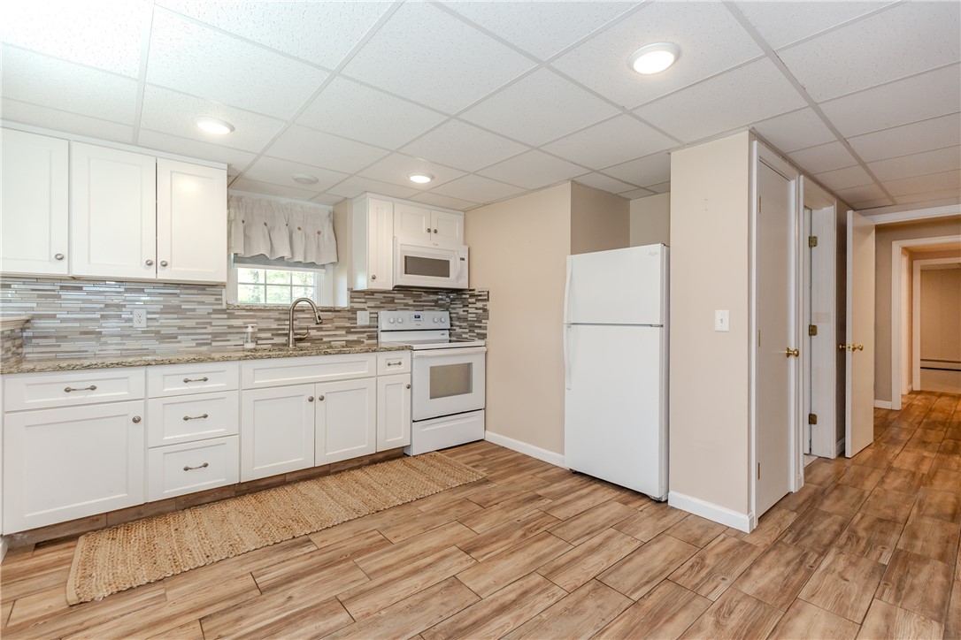 4 Clark Road Smithfield, RI 02917 - Photo 31 of 50