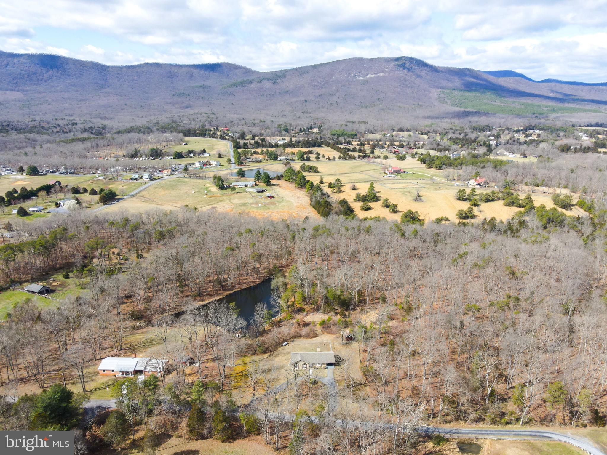 213 Valley Memory Lane Front Royal, VA 22630 - Photo 3 of 29