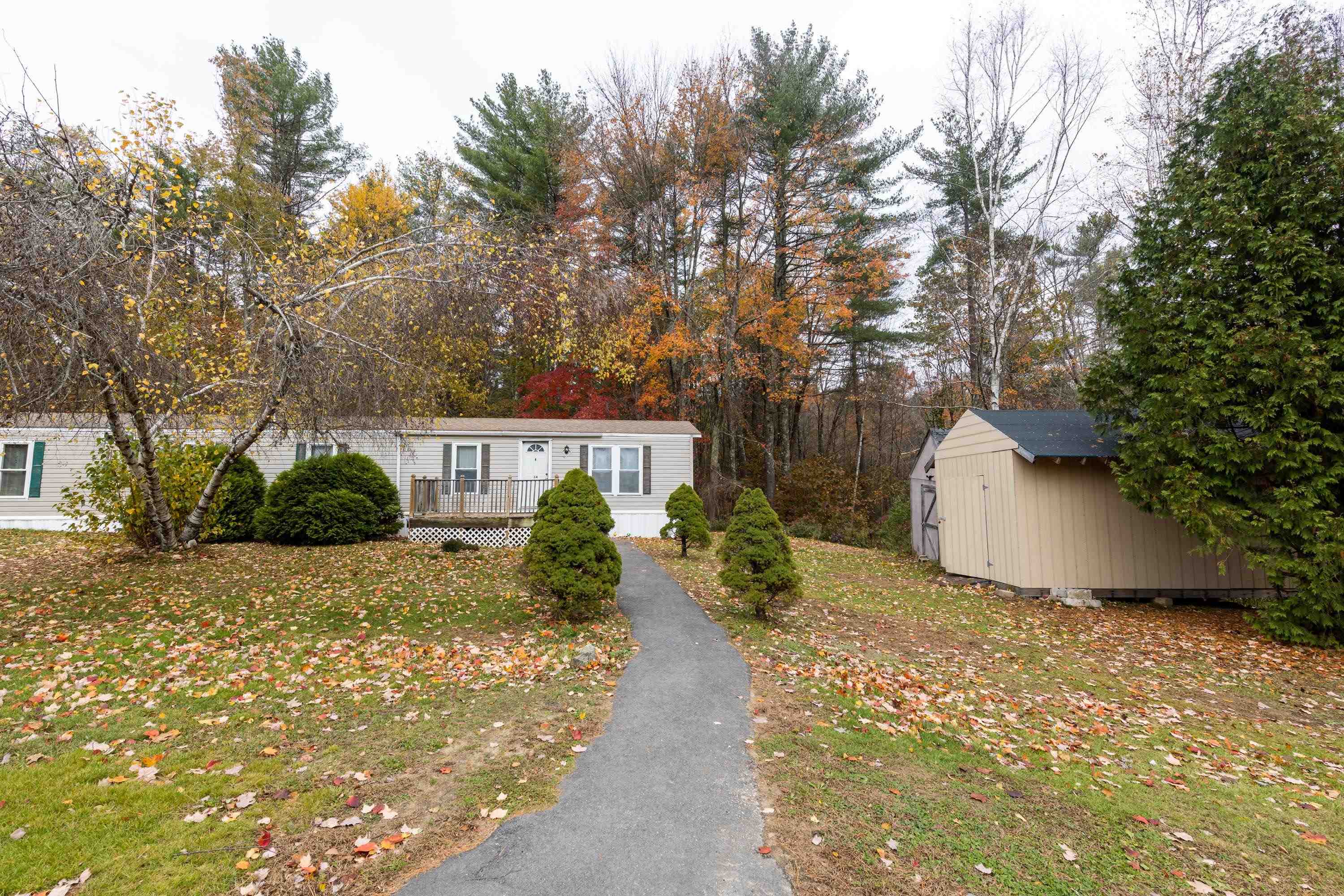 34 Cleo Circle Rochester, NH 03868 - Photo 2 of 19