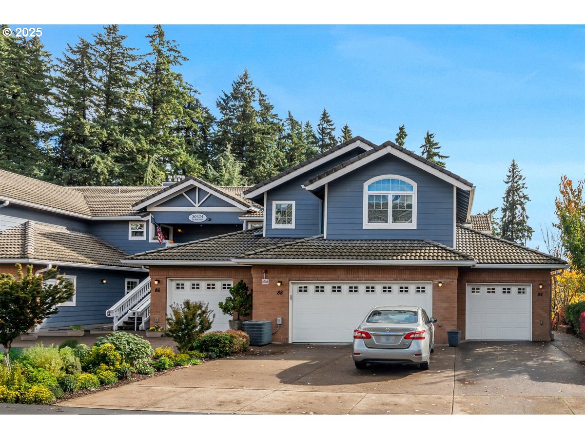 a car parked in front of a house