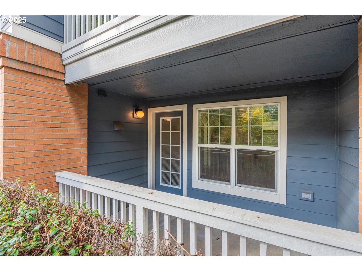 30424 Southwest Ruth Street, Unit 84 Wilsonville, OR 97070 - Photo 32 of 48 a view of a windows