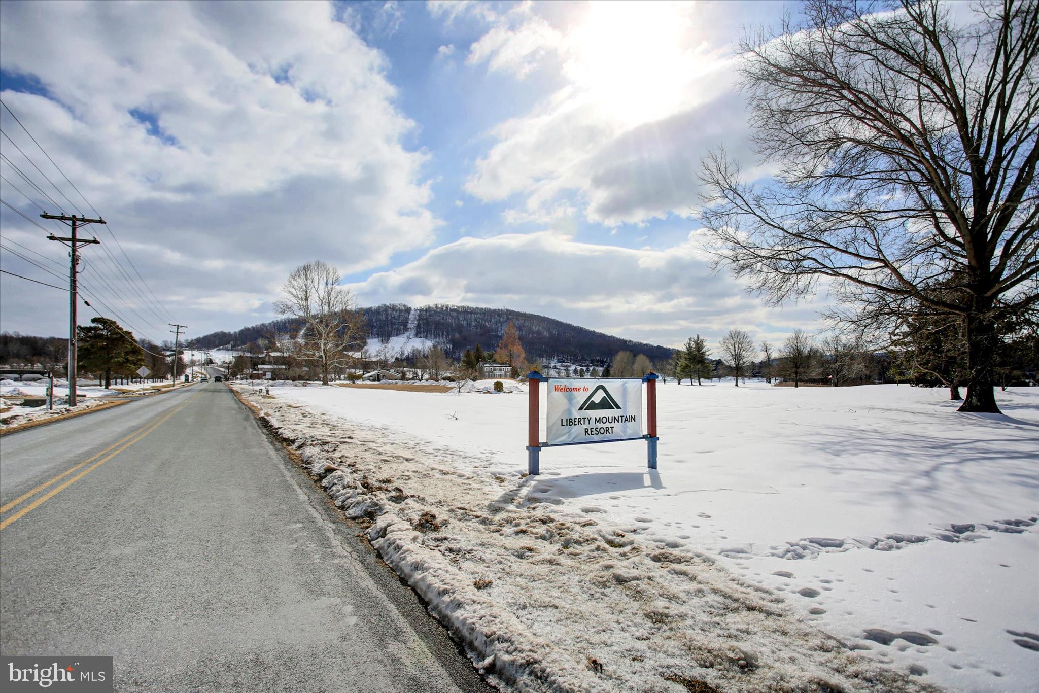 47 Blue Bird Trail Fairfield, PA 17320 - Photo 52 of 54 a view of outdoor space with trees