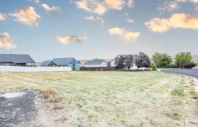 $103,500 | 1803 Sunrise Court, Lewiston, ID 83501