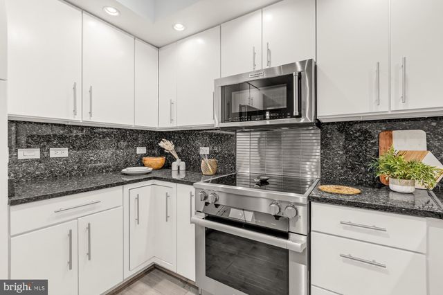 $664,000 | 1025 First Street Southeast, Unit 311, Washington, DC 20003