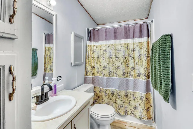 $233,000 | 6920 2nd Street North, Moorhead, MN 56560