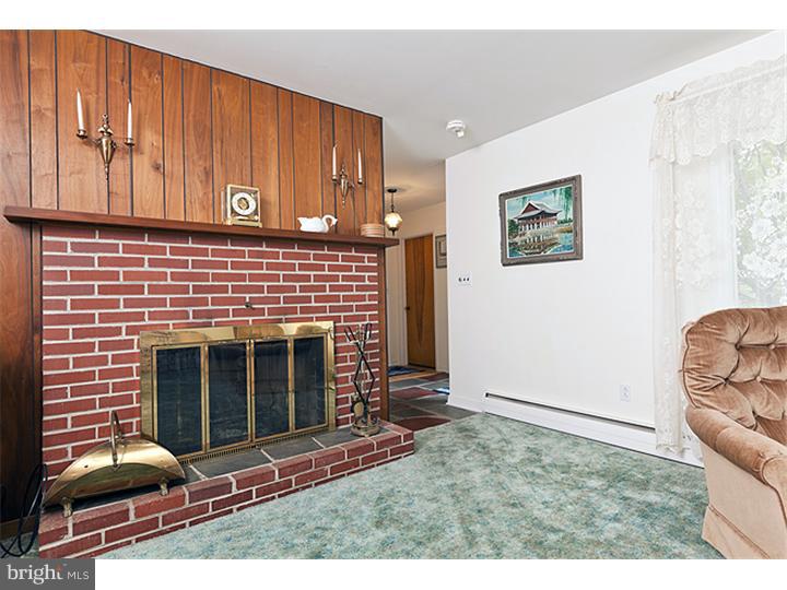 479 Federal City Road Pennington, NJ 08534 - Photo 3 of 17