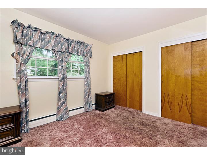 479 Federal City Road Pennington, NJ 08534 - Photo 8 of 17